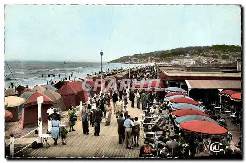 Cartes postales Deauville Les Planches