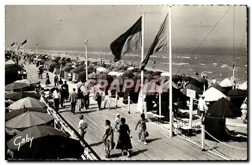 Ansichtskarte AK Deauville La Plage Fleurie La Promenade des Planches