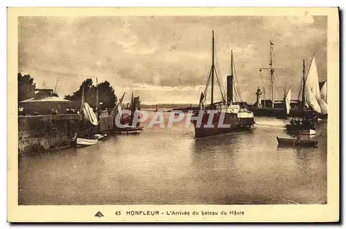 Cartes postales Honfleur L Arrivee du Bateau du Havre