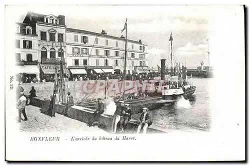 Cartes postales Honfleur L arrivee du bateau du Havre