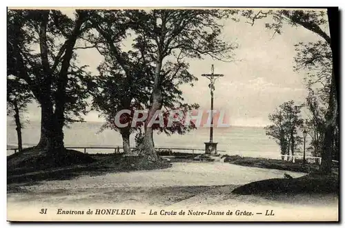 Ansichtskarte AK Environs de Honfleur La Croix de Notre Dame de Grace