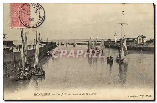 Ansichtskarte AK Honfleur Les Jetee au Moment de la Maree Bateaux