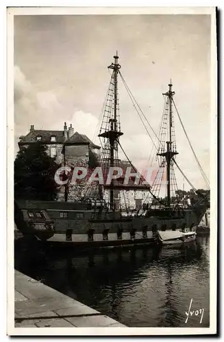 Cartes postales Honfleur La Lieutenance Bateau Voilier