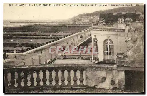 Ansichtskarte AK Deauville La Plage Fleurie Vue prise du Casino sur le Boulevard Cornuche et les Tennis