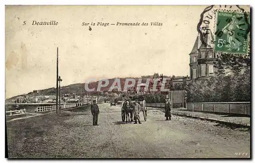 Cartes postales Deauville Sur la Plage Promenade des Villas