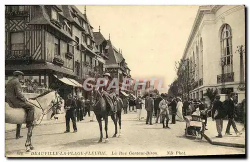 Ansichtskarte AK Deauville La Plage Fleurie La Rue Gontaut Biron Cheval