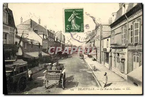 Cartes postales Deauville La Rue du Casino Boucherie parisienne Coiffeur