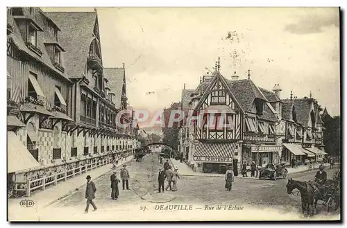 Cartes postales Deauville Rue de l Ecluse Magasin au Printemps