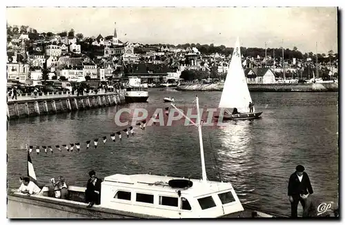 Moderne Karte Deauville Trouville L entree du Port Bateaux