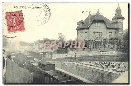 Cartes postales Bellevue La Gare Train