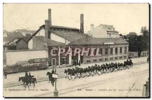 Ansichtskarte AK Rueil Depart du 16eme aux ecoles de feu Militaria