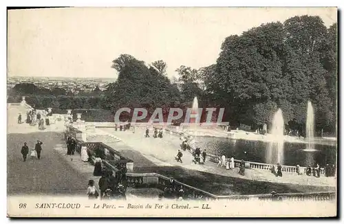 Ansichtskarte AK Saint Cloud Le Parc Bassin du Fer a Cheval