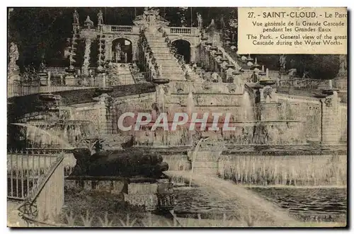 Cartes postales Saint Cloud Le Parc Vue generale de la cascade pendant les grandes eaux