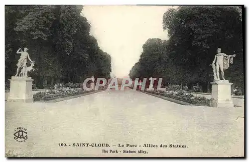 Cartes postales Saint Cloud Le parc Allee des statues