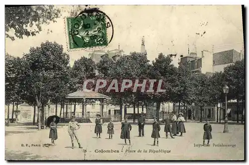 Cartes postales Colombes Place de la Republique Enfants
