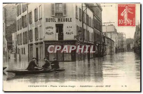 Cartes postales Courbevoie Place Victor Hugo Inondatiosn Janvier 1910 Hotel Meuble