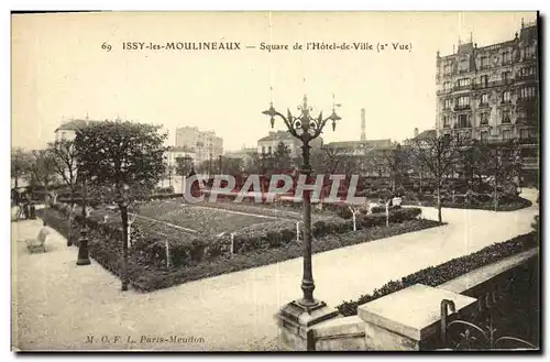 Cartes postales Issy les Moulineaux Square de l Hotel de Ville