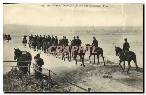 Cartes postales Issy les Moulineaux Le Champ de Manoeuvres Militaria