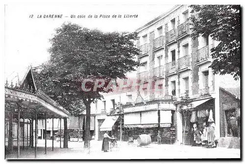 REPRO La Garenne Un coin de la Place de la Liberte