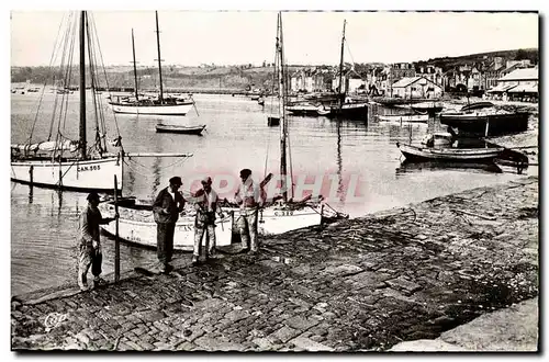 Cartes postales moderne Cancale Le Port a maree haute Bateau