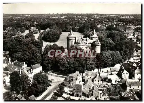 Cartes postales moderne Combourg Le Chateau et la Place