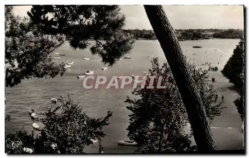 Ansichtskarte AK Dinard Le Bassin des Yachts Vue Prise de la Promenade