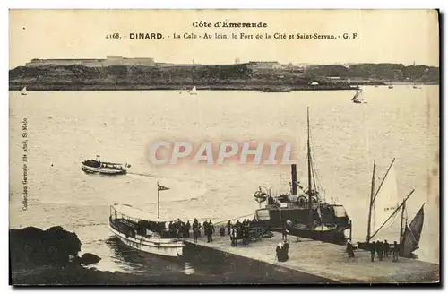 Ansichtskarte AK Dinard La Cale Au Loin le Forte la Cite et Sainte Servan Bateau