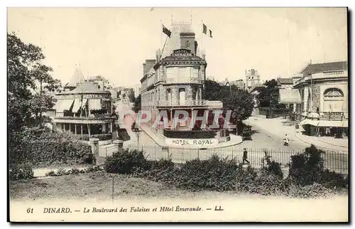 Cartes postales Dinard Le boulevard des Falaises et Hotel Emeraude