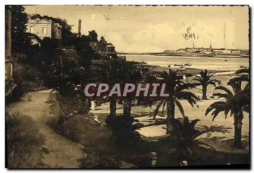 Cartes postales Dinard La Palmeraie Au fond St Malo