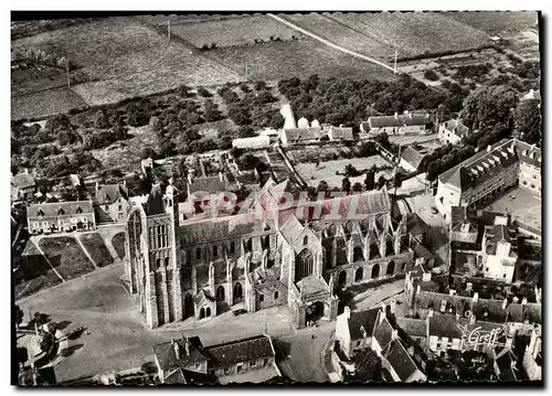 Cartes postales moderne Dol de Bretagne Vue aerienne La Cathedrale Saint Samson