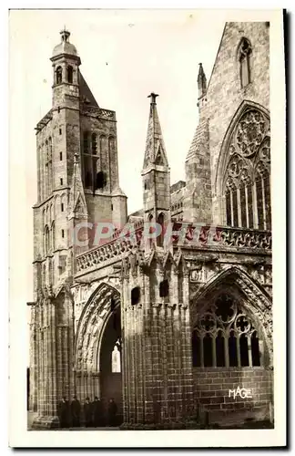 Cartes postales moderne Dol de Bretagne La Cathedrale Le Porche