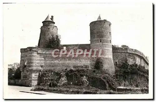 Cartes postales moderne Chateau de Fougeres La poterne vue du boulevard de Rennes