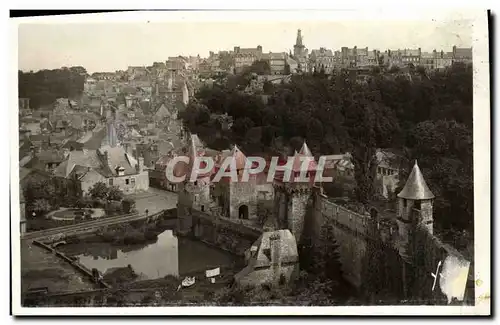 Cartes postales moderne Fougeres Le Chateau et la Ville Haute