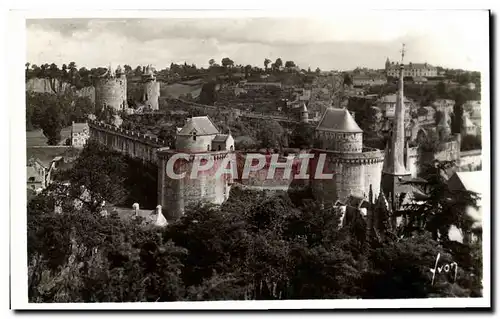 Cartes postales moderne Fougeres Vue gnerale du Chateau prise des rochers de St Sulpice