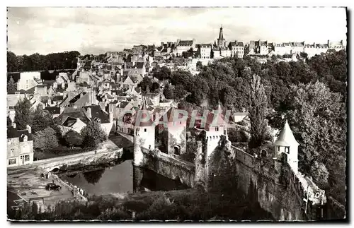 Cartes postales moderne Fougeres Le Chateau La Ville Haute