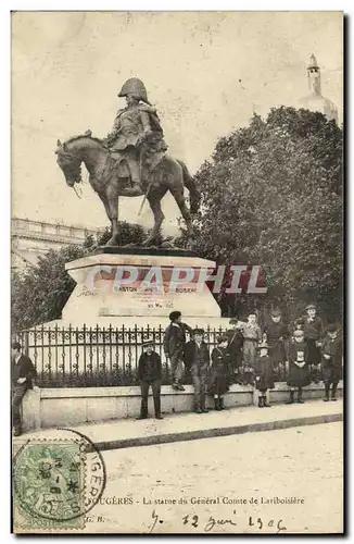 Cartes postales Fougeres La statue du General Comte de Lariboisiere enfants