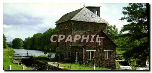 Cartes postales moderne Guichen Bourg des Comptes Le Moulin