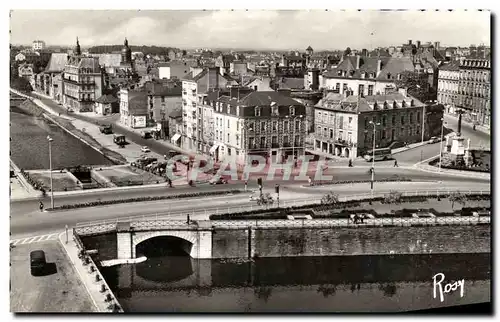 Cartes postales moderne Rennes Quai Saint Cyt et Place Marechal Foch