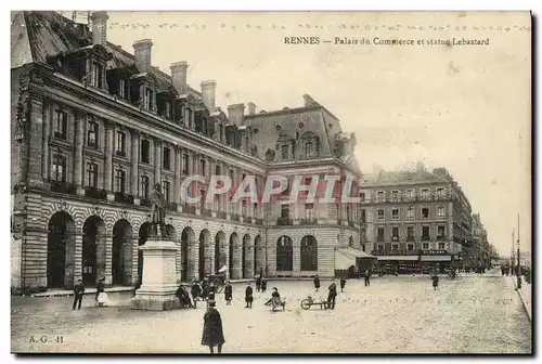 Cartes postales Rennes Palais du Commerce et statue Lebastard