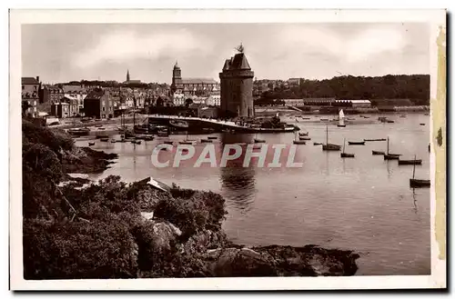 Ansichtskarte AK Saint Servan Le Port St Pere et la Tour Solidor