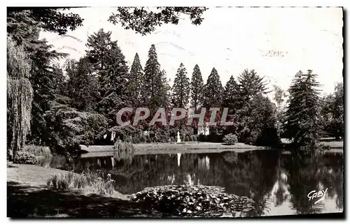 Cartes postales moderne Vitre Jardin Public le Lac