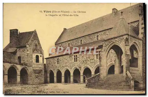 Cartes postales Vitre Le Chateau La Chapelle et L Hotel de Ville