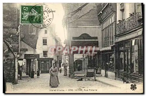 Cartes postales Vitre Rue Poterie Femme folklore Enfants Tabac Boulangerie