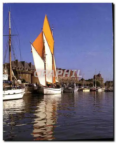 Cartes postales moderne Saint Malo L Etoile Molene Dans le Bassin Vauban Bateau Voilier