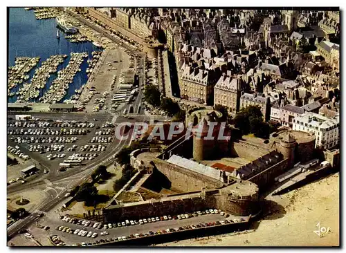 Cartes postales moderne Saint Malo Vue d ensemble Sur le Chateau le Donjon et les Quatre Tours