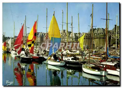 Moderne Karte Saint Malo Cite Corsaire Le Port de Yachts a l arrivee d une course croisiere