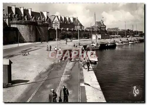 Cartes postales moderne Saint Malo Remparts la Grande Porte et le Bassin Vauban