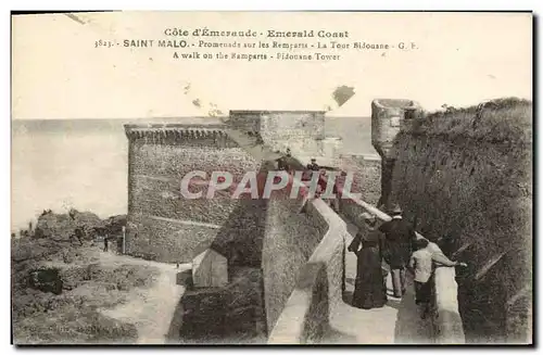 Cartes postales St Malo Promenade sur les remparts La Tour Bidouane