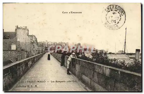 Cartes postales Saint Malo Les remparts et les Quais Cote Est