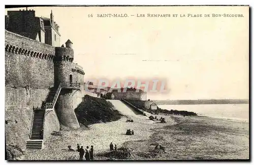 Cartes postales St Malo Les Remparts Et La Plage De Bon Secours